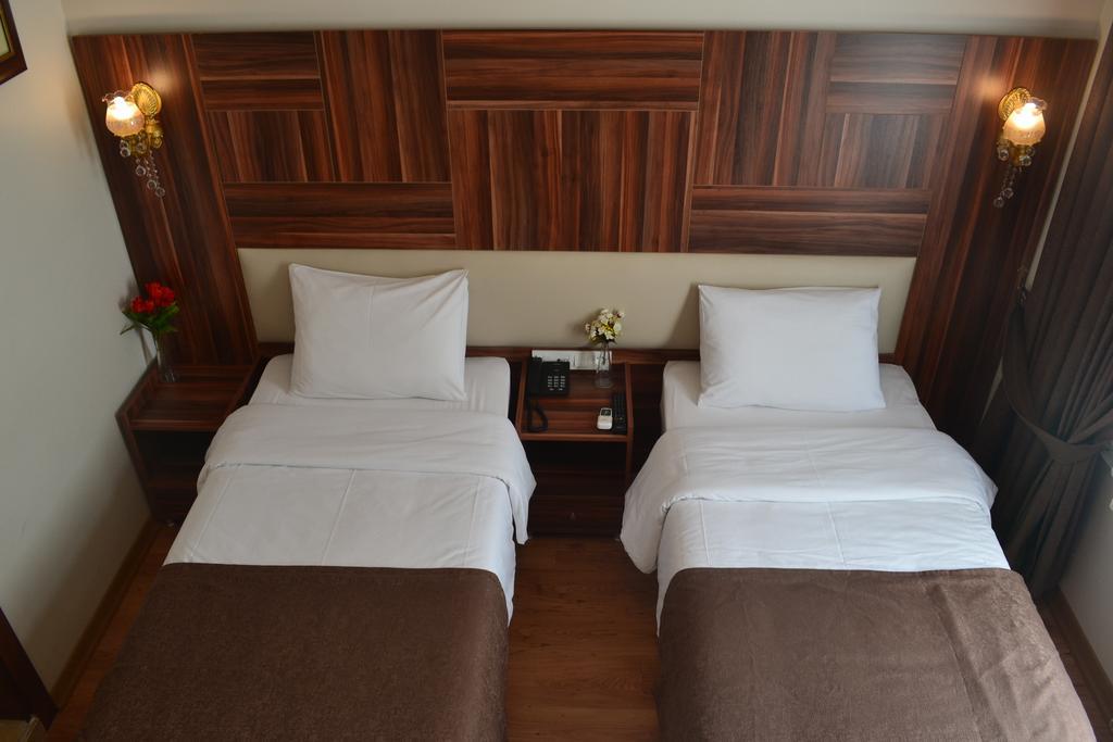 New Fatih Hotel Istanbul Rum bild